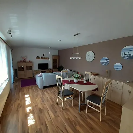 Zu Den Ravensbergen Holiday home Potsdam