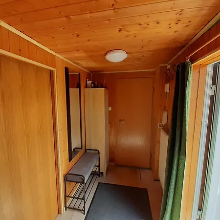 Zu Den Ravensbergen *